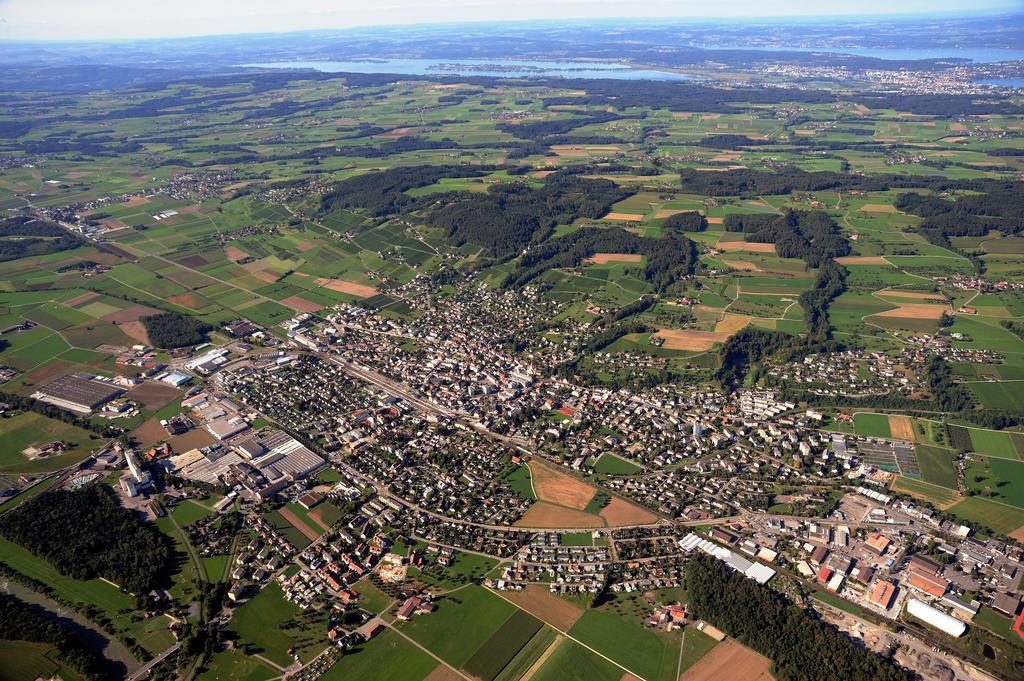 Gasthof Eisenbahn Weinfelden Bagian luar foto